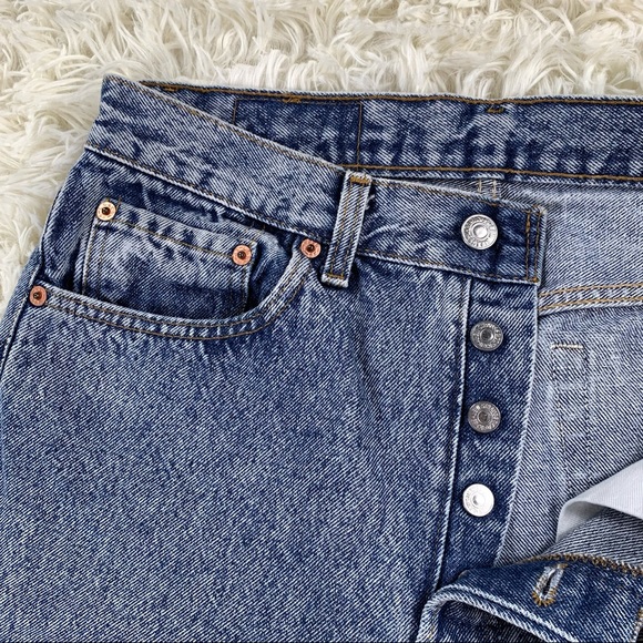 Vintage Men's Levi’s 501 Acid Washed Jeans 30x28 - Picture 5 of 10